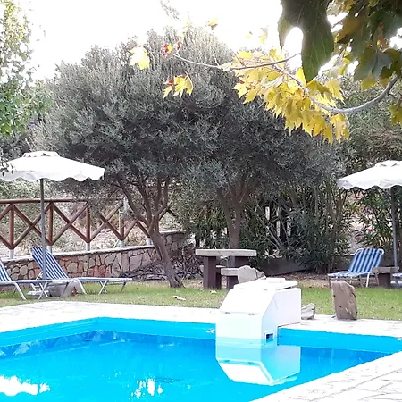 Petroto Sea View فندق