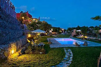 Petroto Sea View 3* קיוטארי