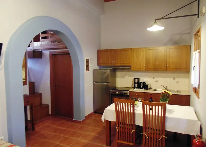 Otel Petroto Sea View 3*